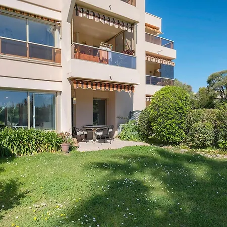 Apartment La Louisiane 2p Rdj Pool
