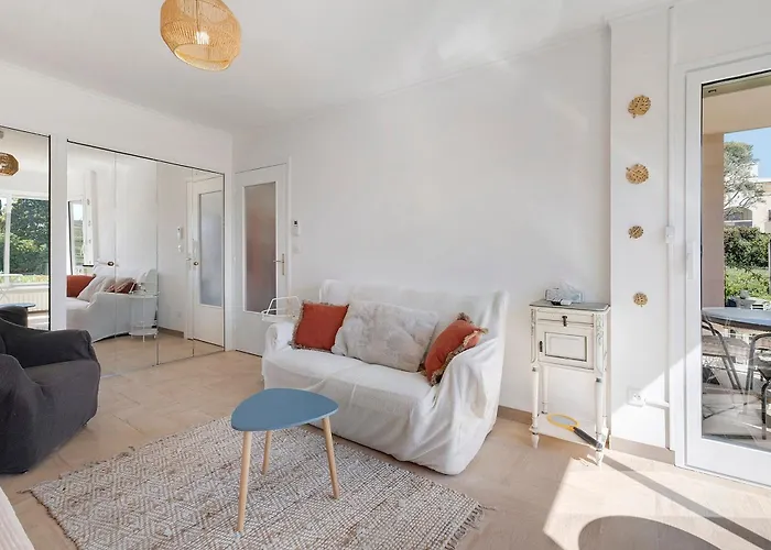 La Louisiane 2p Rdj Pool Antibes